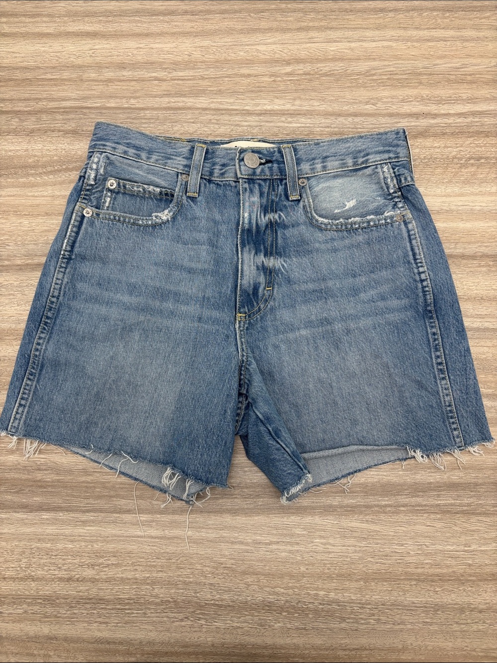 AMO Loverboy Denim Cutoff Short in Inhale Women Size 25